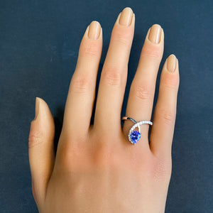 tanzanite ring with diamonds in white gold