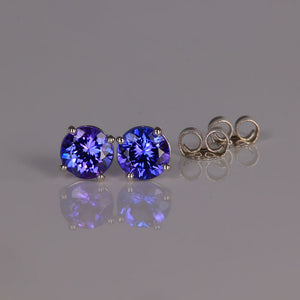 round brilliant tanzanite stud earrings