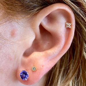 tanzanite stud earrings size