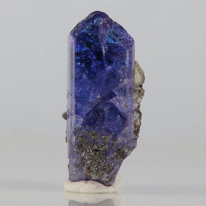 natural unheated tanzanite crystal