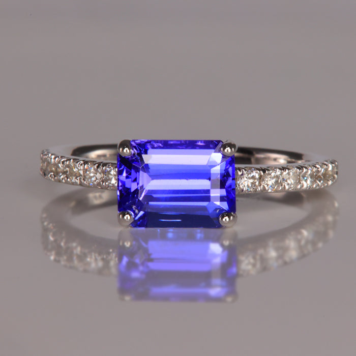 blue violet tanzanite gemstone ring in white gold with diamonds 