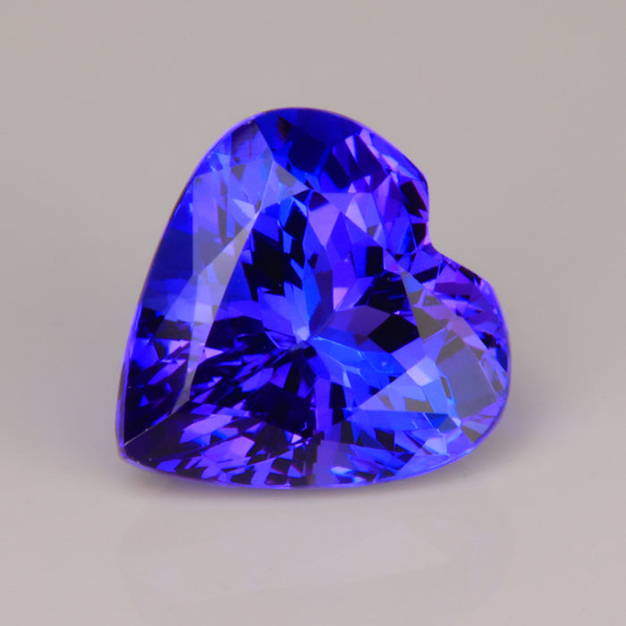 blue violet tanzanite gemstone heart shape cut 