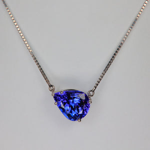 pear shape blue violet tanzanite gemstone necklace in white gold