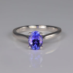 oval tanzanite gemstone solitaire ring in white gold