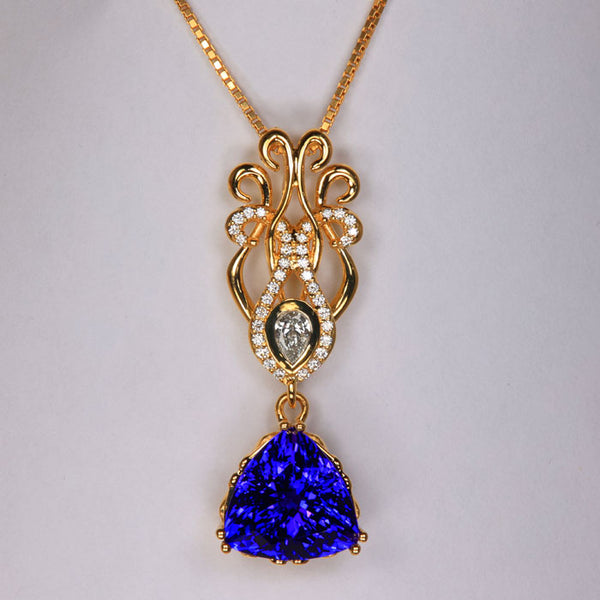 Tanzanite Pendants & Necklaces | White & Yellow Gold Designs ...