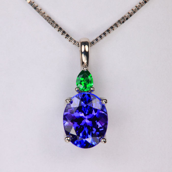 Tanzanite Pendants & Necklaces | White & Yellow Gold Designs