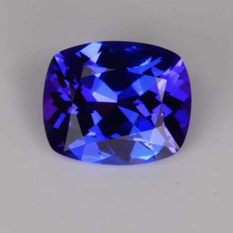 antique cushion cut tanzanite 