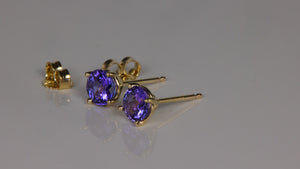 14K Yellow Gold Tanzanite Stud Earrings 1.09 Carats