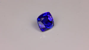 Blue Violet Square Cushion Tanzanite Gemstone 6.34 Carats