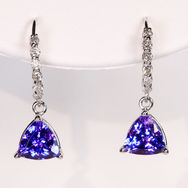 Vivid Tanzanite Trilliants 2.60 Carat with Diamonds