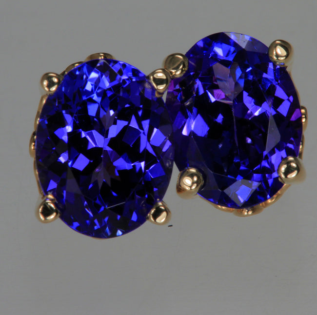 Beautiful Oval Stud Earrings 3.12 Carats