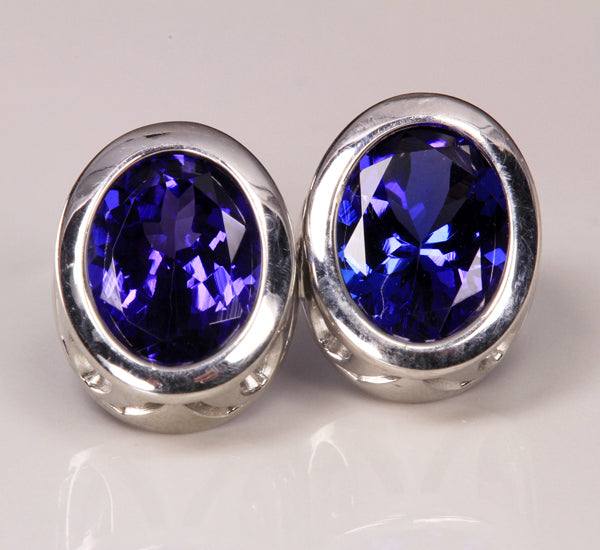 Tanzanite Earrings 3.97 Carat BVV Color