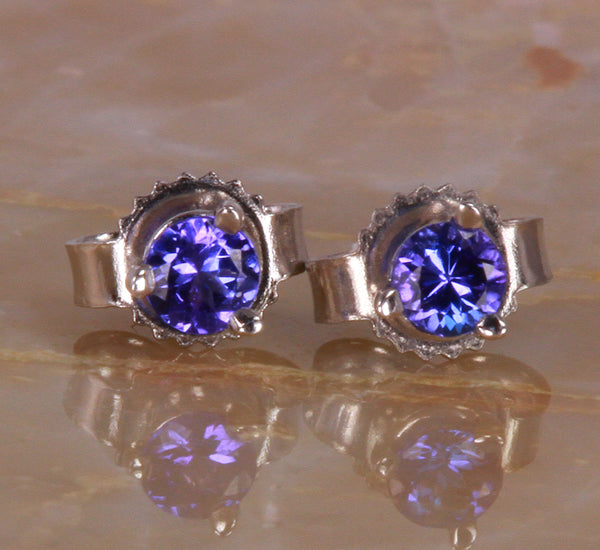 Tanzanite Earrings .20 Carat