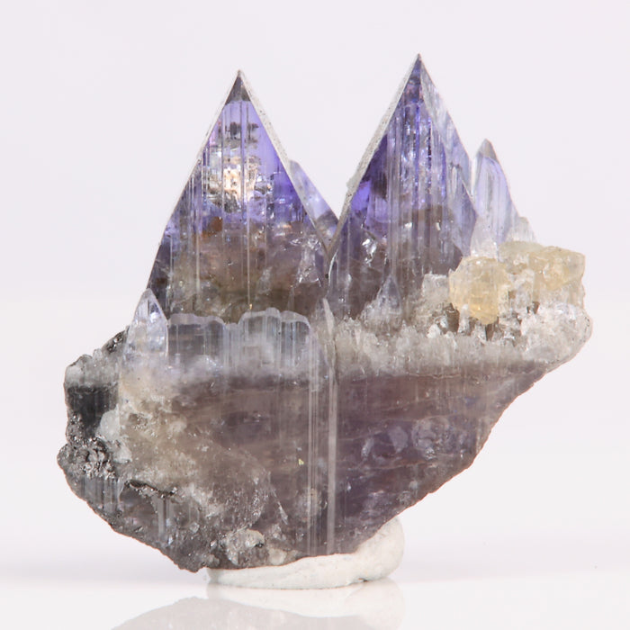 Natural Color Tanzanite Crystal