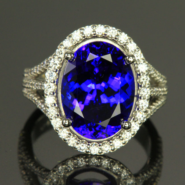 Platinum Oval Blue Violet Exceptional Tanzanite and Diamond Ring 8.22 Carats