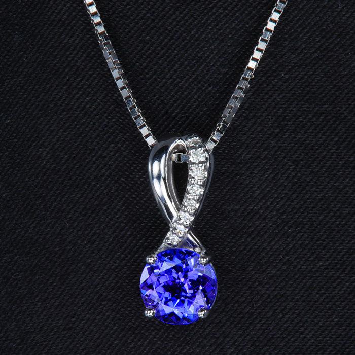 White Gold Round Tanzanite and Diamond Pendant 