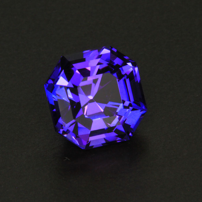 Blue Violet Square Step Cut Tanzanite Gemstone 4.38 Carats