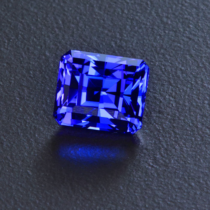 Natural Untreated Violet Blue Tanzanite Gemstone