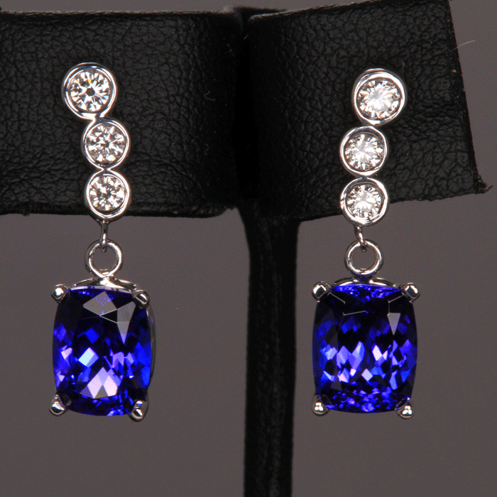 14K White Gold Tanzanite and Diamond Earrings 5.13 Carats