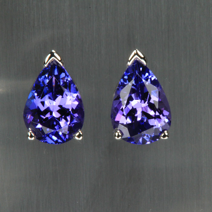 14K White Gold Pear Shape Tanzanite Earrings 1.58 Carats