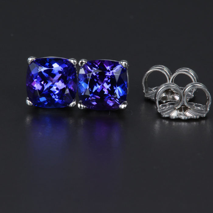 14K White Gold Square Cushion Tanzanite Gemstone 2.73 Carats