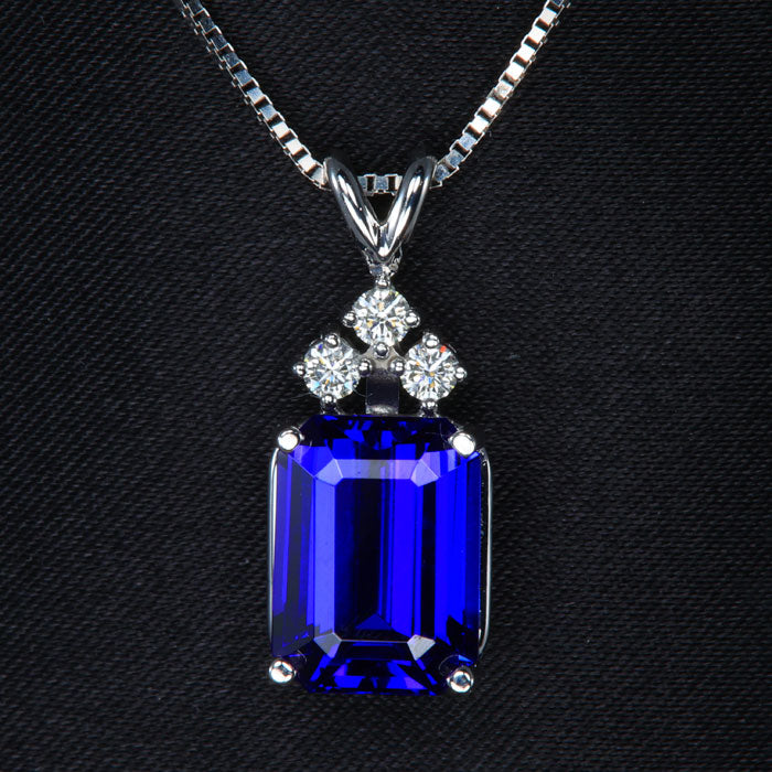 14K White Gold Emerald Tanzanite Pendant with Three Diamonds 5.58 Carats