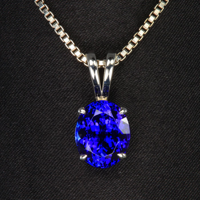 Oval Tanzanite Pendant 