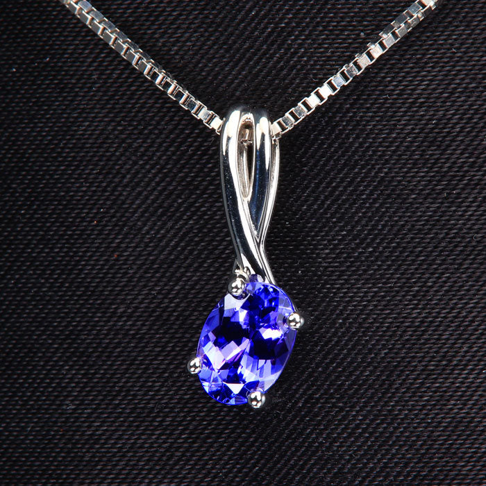 14k White Gold Oval Tanzanite Pendant .85cts