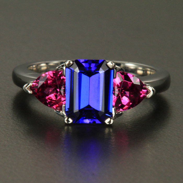 14K White Gold Tanzanite and Umbalite Garnet Ring 1.75 Carats