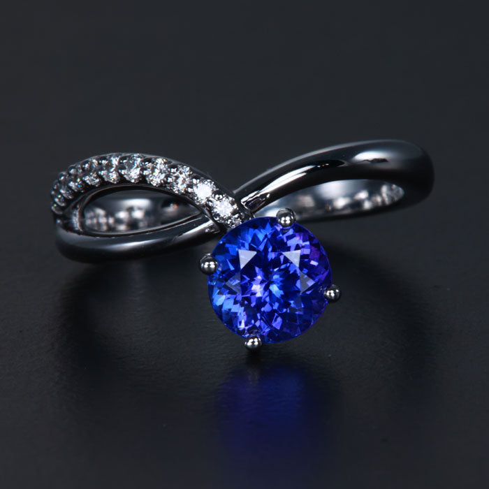 14K White Gold Tanzanite Ring with Diamonds 1.28 Carats