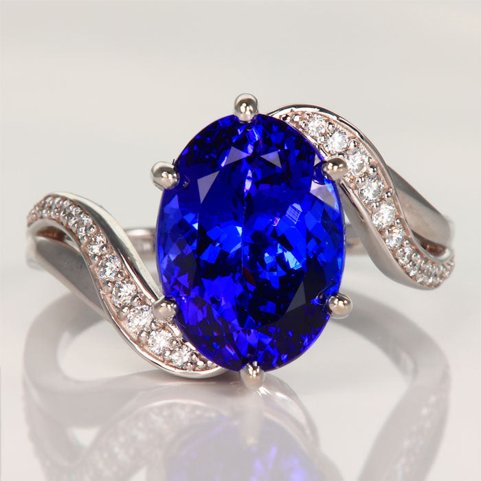 14K White Gold Oval Tanzanite and Diamond Swirl Ring 7.0cts