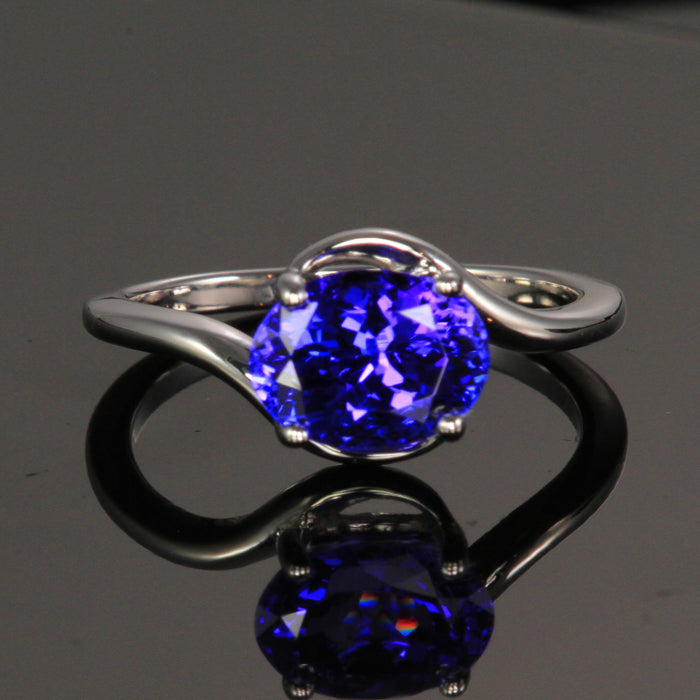 14k White Gold Oval Tanzanite Ring 2.30 Carats