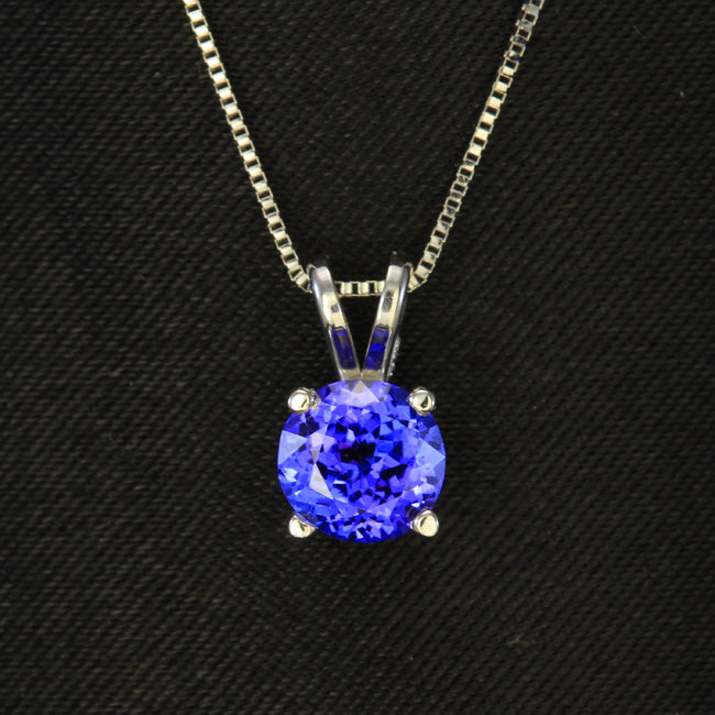 Tanzanite Pendant in 14kt White Gold