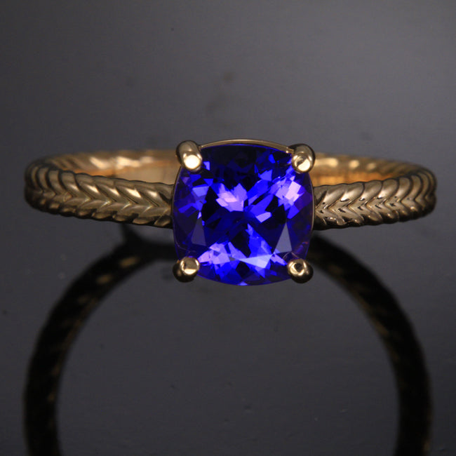 Cushion Tanzanite in Rose Gold