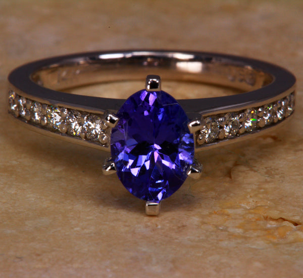 Oval Tanzanite Ring 1.38 Carat Blue Violet Vivid Color