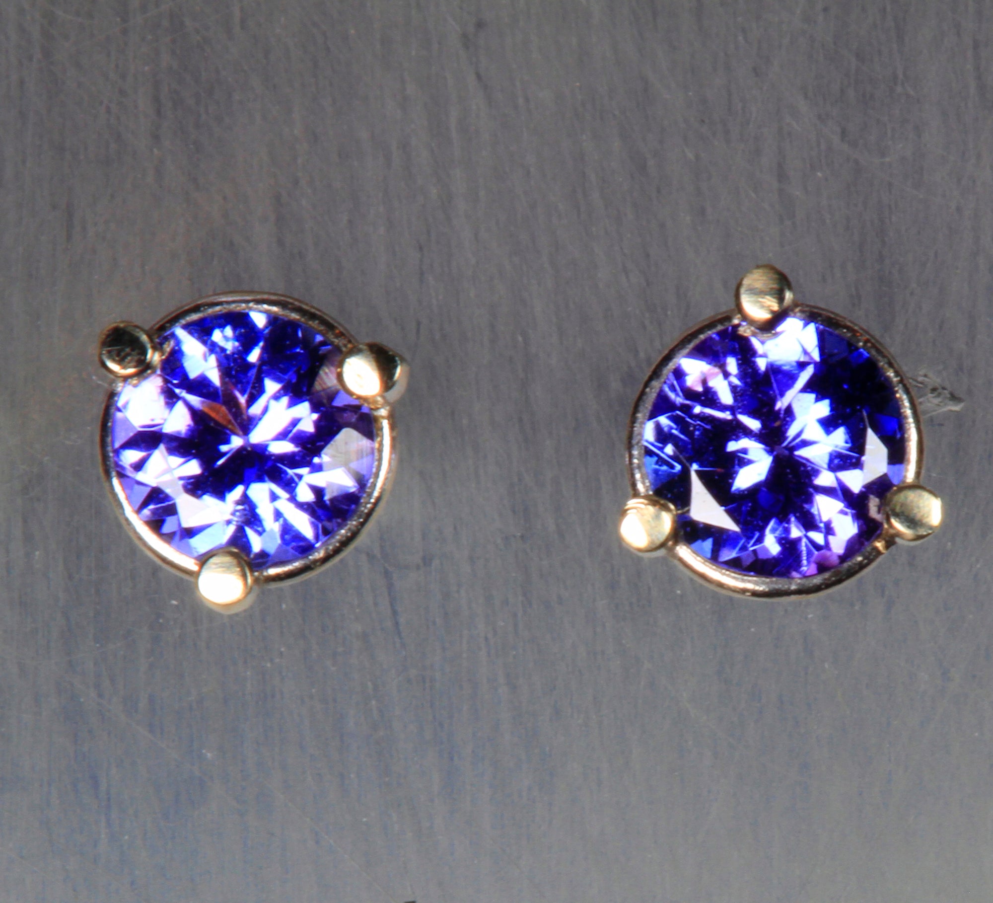 Tanzanite Earrings With Intense Color .41 Carats