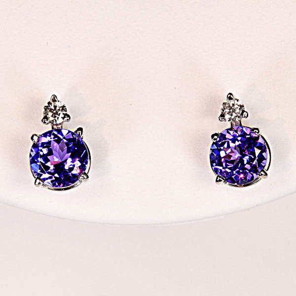 Tanzanite and Diamond Earrings with 1.90 Carat AAA