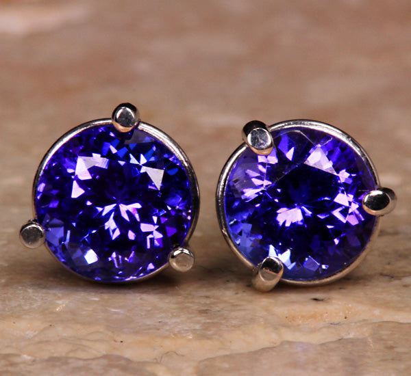 Tanzanite Earrings 2.18 Carat BVV Color