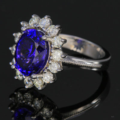 18k White Gold Tanzanite Ring with Halo of Diamonds 4.72 Carats ...